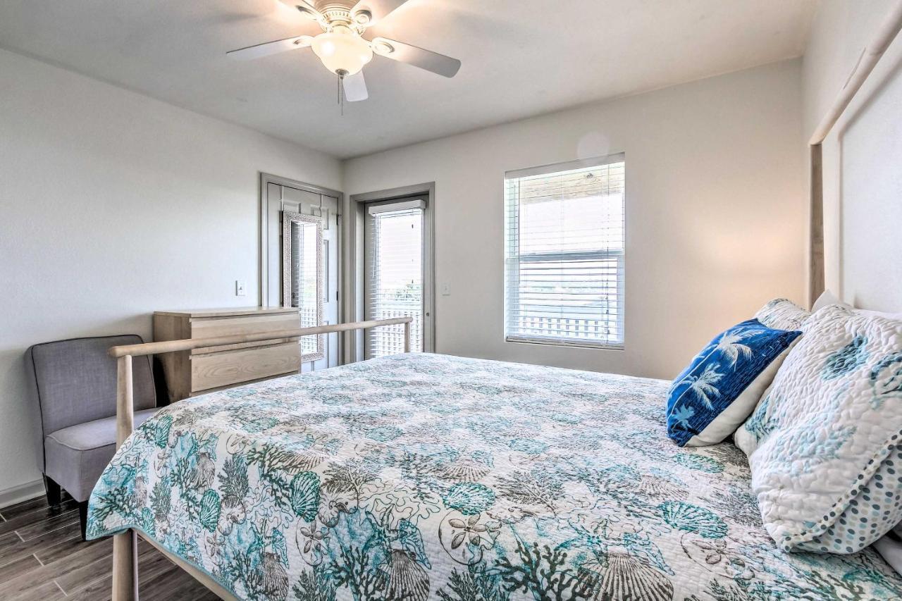 Mexico Beach Getaway With Balcony And Ocean Views! ภายนอก รูปภาพ